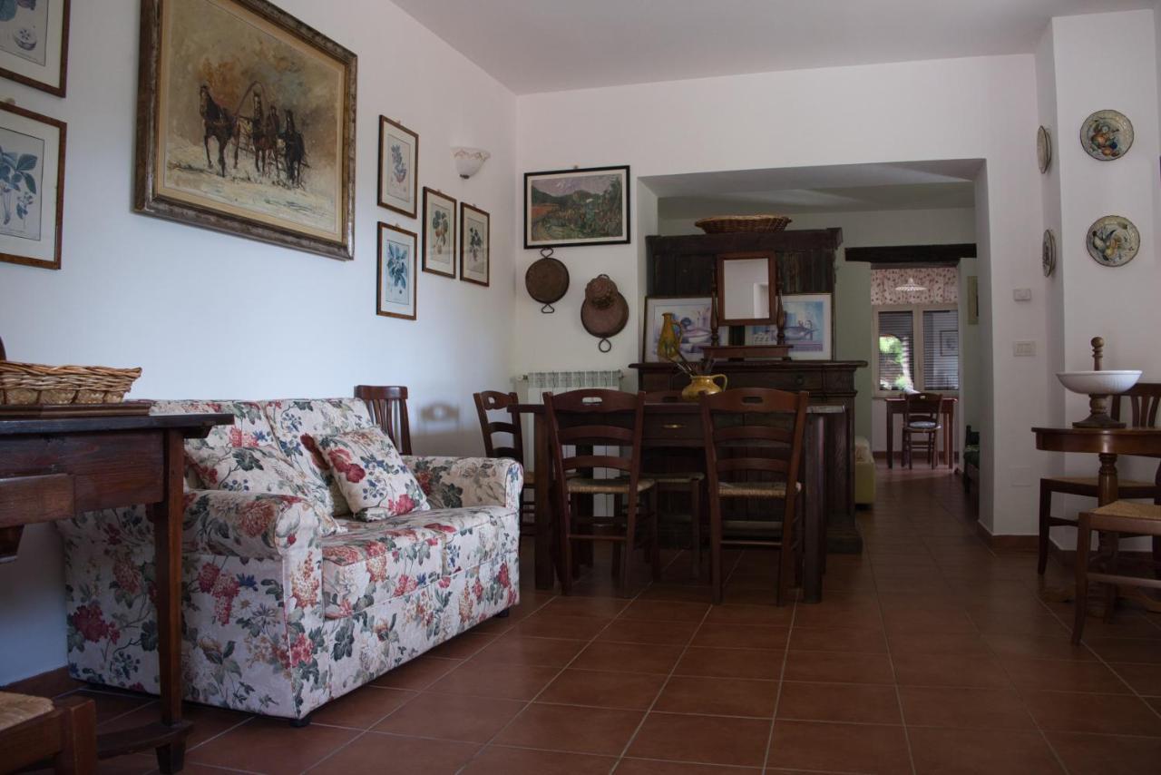 Agriturismo Il Casaletto Montefranco Buitenkant foto